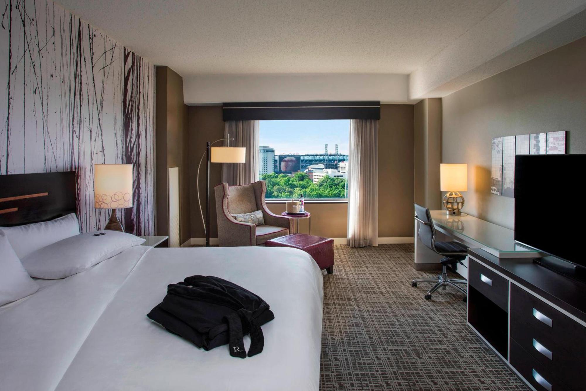 סמירנה Renaissance Atlanta Waverly Hotel & Convention Center מראה חיצוני תמונה