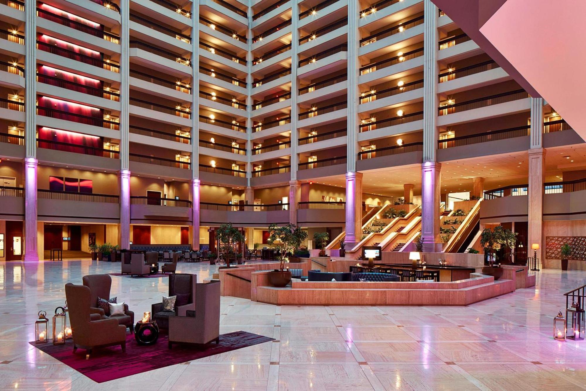 סמירנה Renaissance Atlanta Waverly Hotel & Convention Center מראה חיצוני תמונה