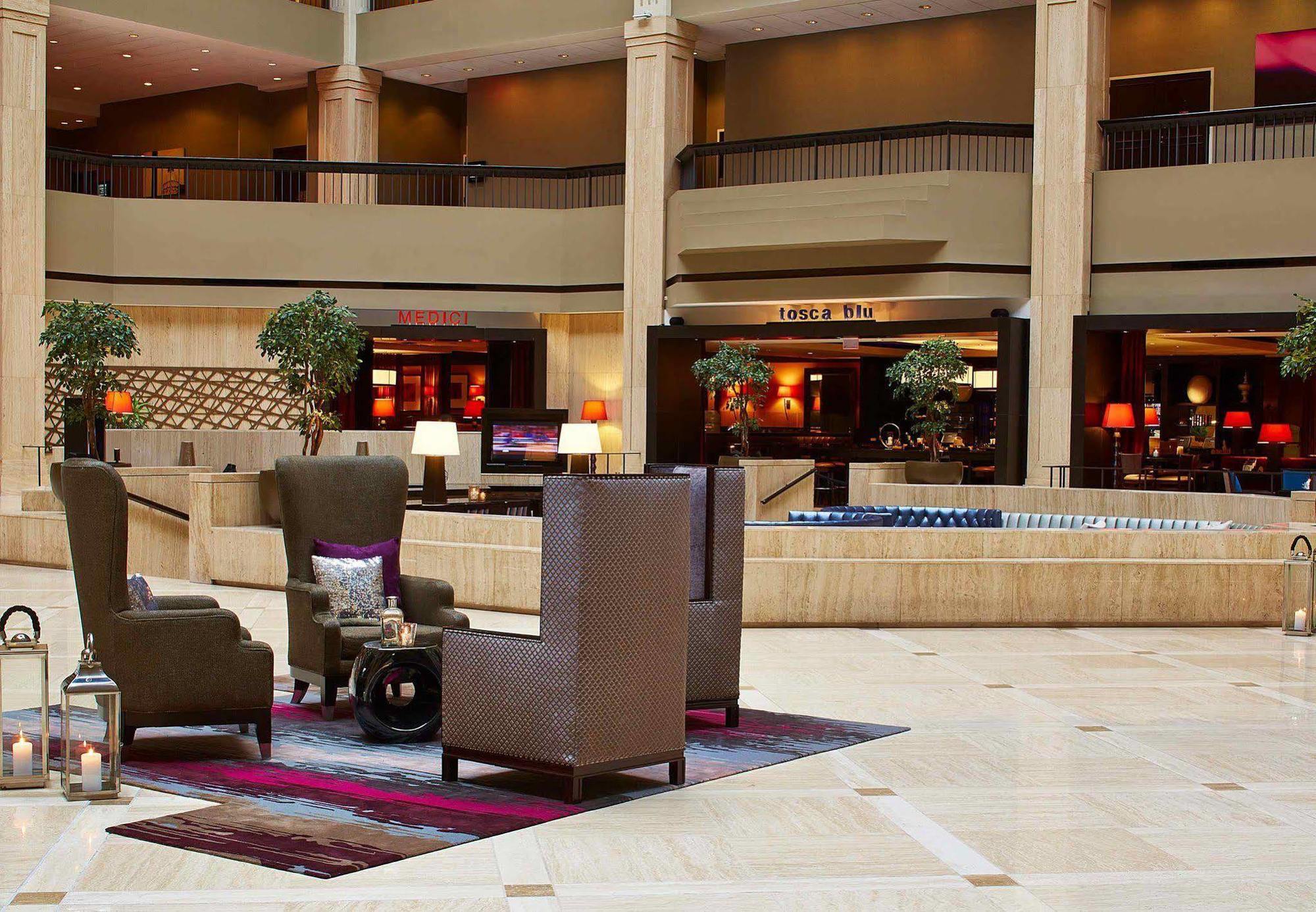 סמירנה Renaissance Atlanta Waverly Hotel & Convention Center מראה חיצוני תמונה